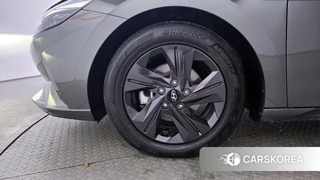 Hyundai Avante Hybrid (CN7) id 3361756 из Кореи 15