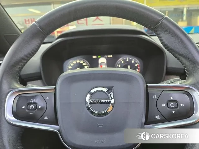 Volvo XC40 id 3399228 из Кореи 12