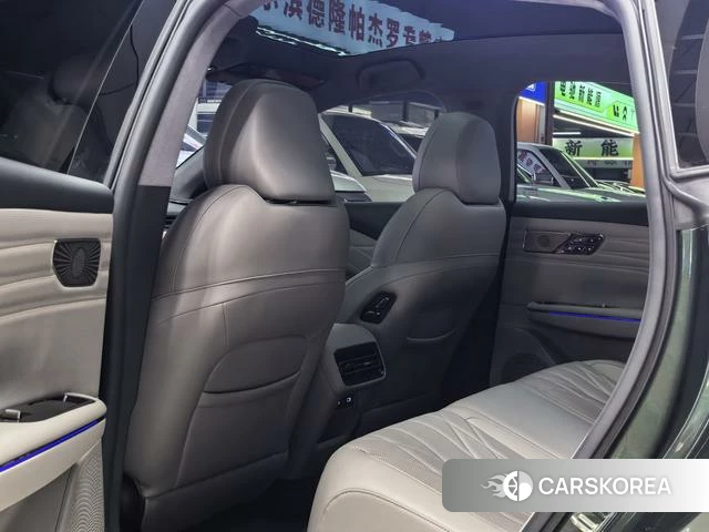 Geely Galaxy Galaxy Sparkle 8 PHEV id 3944979 из Китая 15