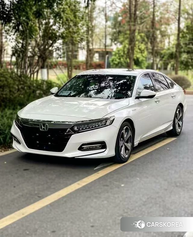 Honda Accord id 4260181 из Китая 7