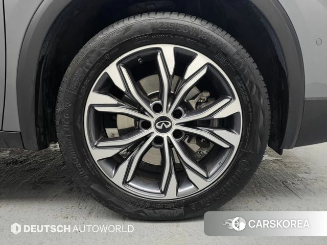 Infiniti QX30 id 4755230 из Кореи 15