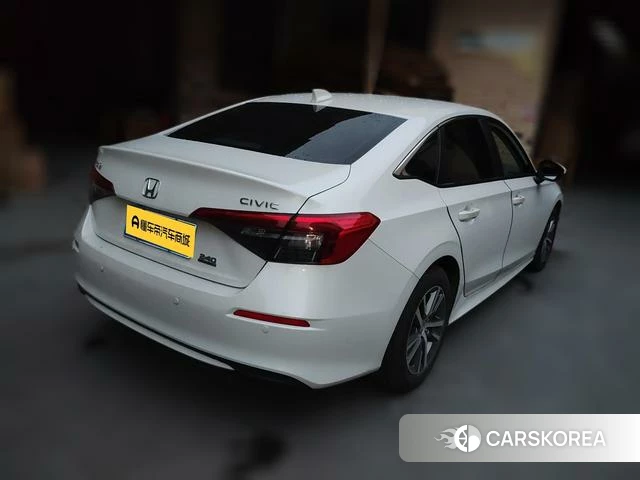 Honda Civic 2023 Белый из Китая, фото 5