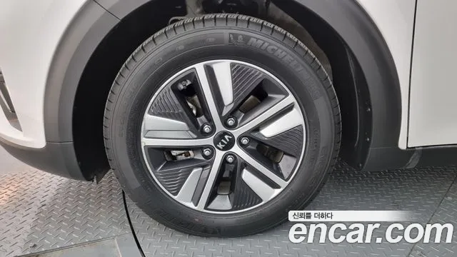 Kia The New Niro id 2657122 из Кореи 15