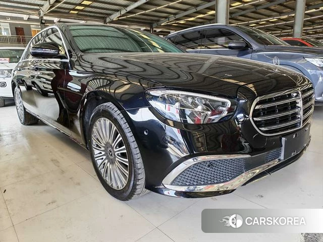 Mercedes-Benz E-class 2022 Черный из Китая, фото 5
