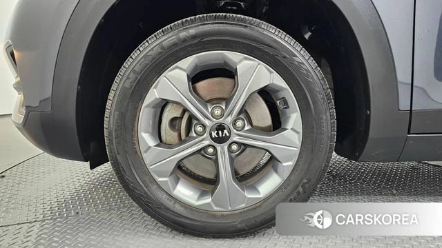 Kia Seltos id 4203366 из Кореи 25