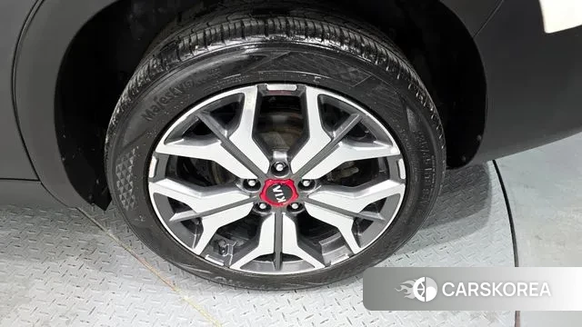 Kia Seltos id 3582149 из Кореи 16