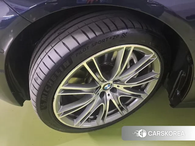 BMW 7 Series (G11) id 3283824 из Кореи 14