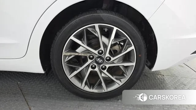 Hyundai The New Avante AD id 3407927 из Кореи 15