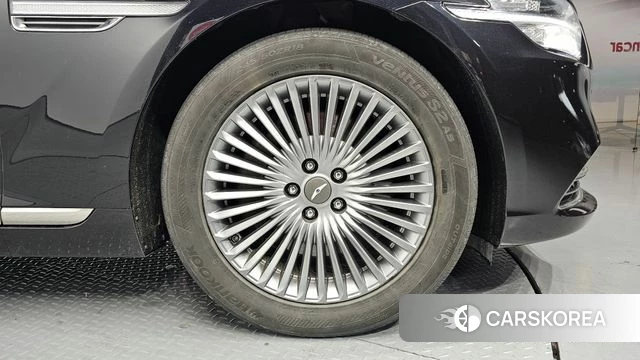 Genesis G90 id 4402961 из Кореи 15