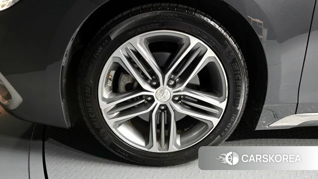 Hyundai Grandeur IG id 4325990 из Кореи 29