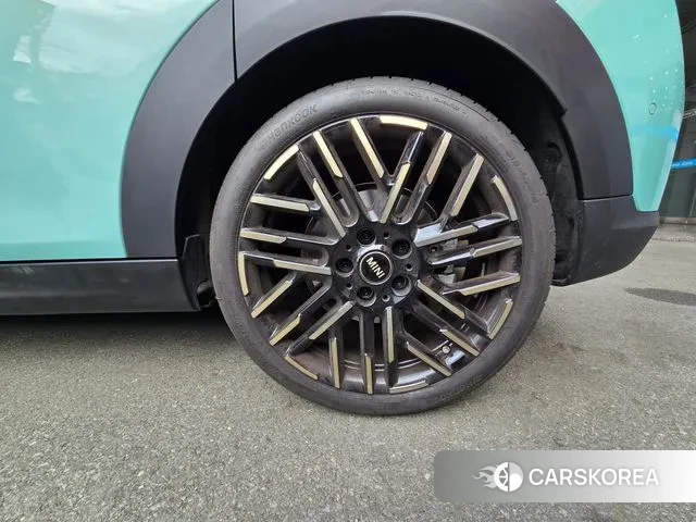 Mini Cooper S 4th Generation id 3476570 из Кореи 8