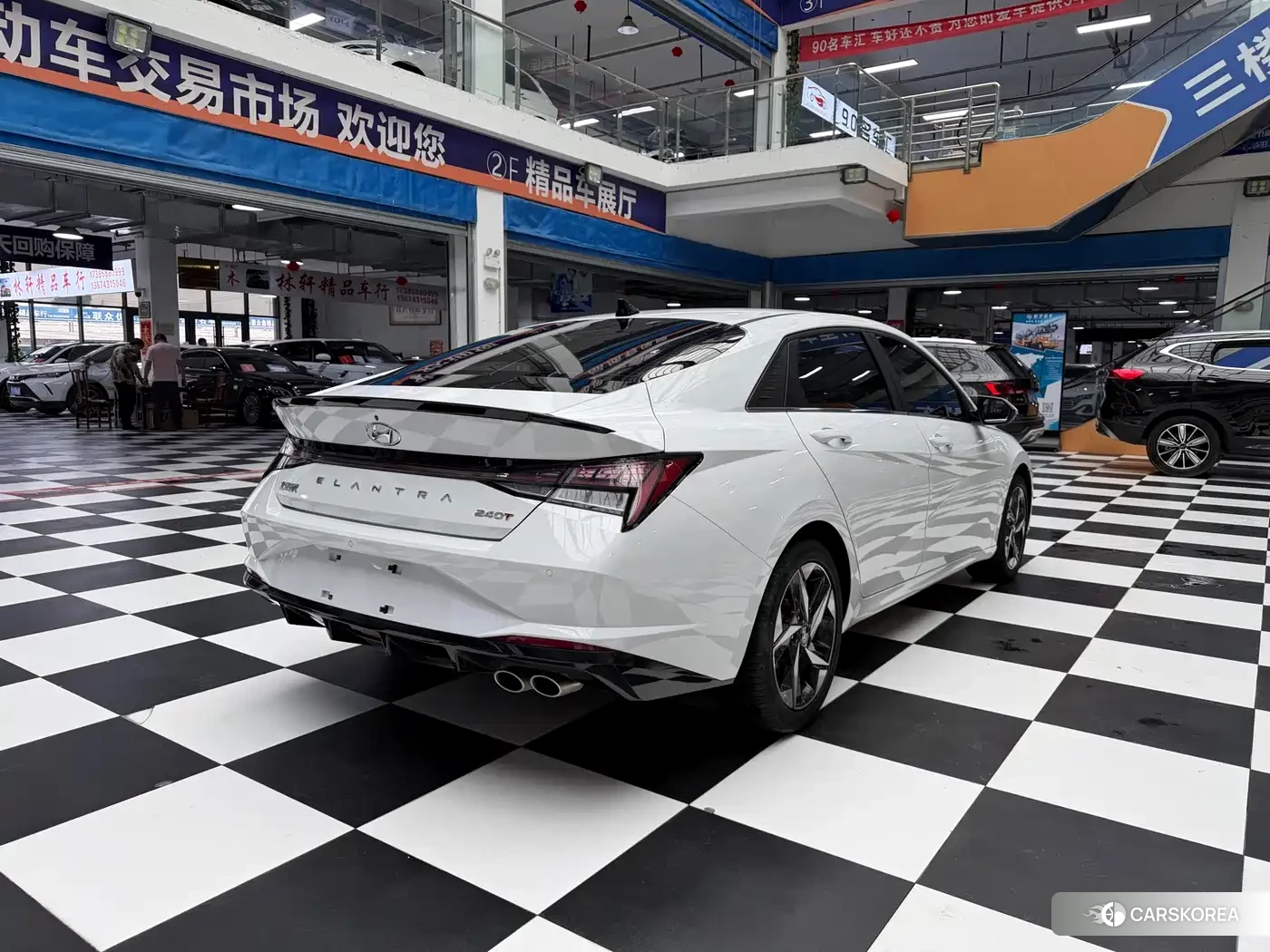 Hyundai Elantra id 4554095 из Китая 13