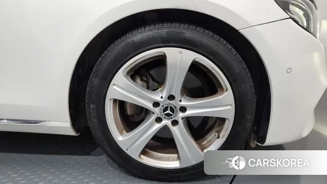 Mercedes-Benz E-Class W213 id 3313519 из Кореи 15