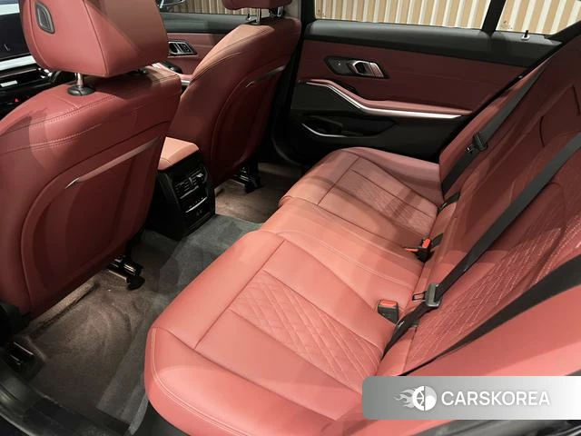 BMW 3 series id 4353523 из Китая 9