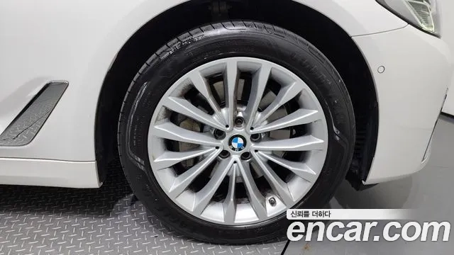 BMW 5 Series (G30) id 2920826 из Кореи 15