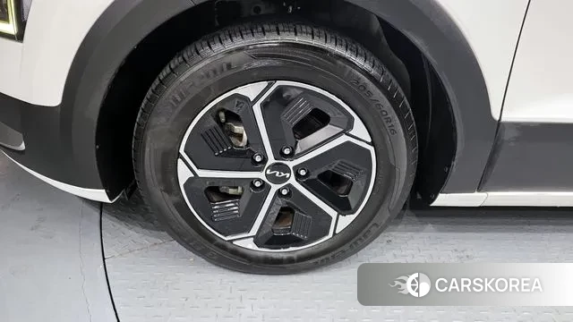 Kia Di Ol Nu Niro id 3463269 из Кореи 15