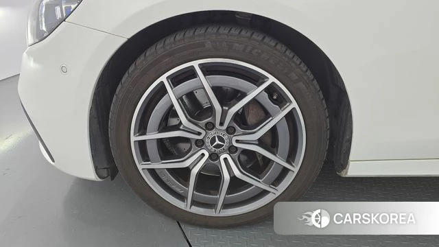 Mercedes-Benz E-Class W213 id 4793081 из Кореи 26