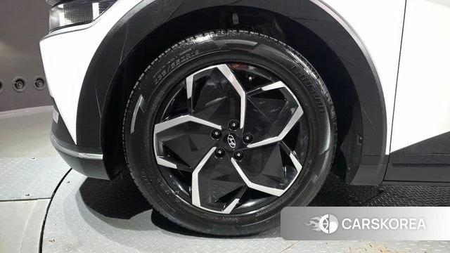 Hyundai Ionic 5 id 4898825 из Кореи 15