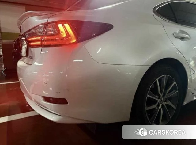 Lexus New ES300h 2018 Белый из Кореи, фото 5