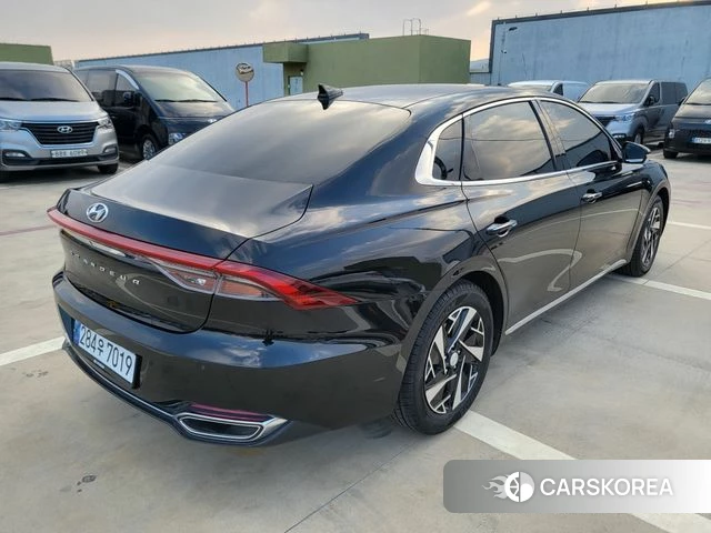 Hyundai Grandeur Hybrid (GN7) id 4593743 из Кореи 15
