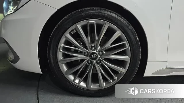 Hyundai Grandeur IG id 3723325 из Кореи 15