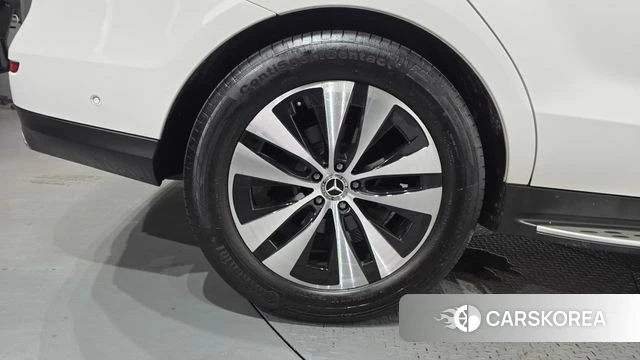 Mercedes-Benz GLE - Class W166 id 4658269 из Кореи 30