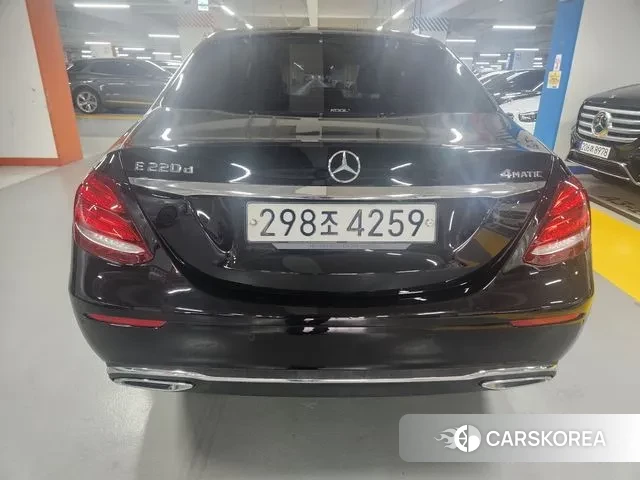 Mercedes-Benz E-Class W213 id 3656397 из Кореи 14