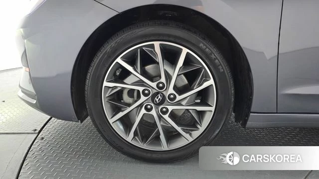 Hyundai The New Avante AD id 3917104 из Кореи 15