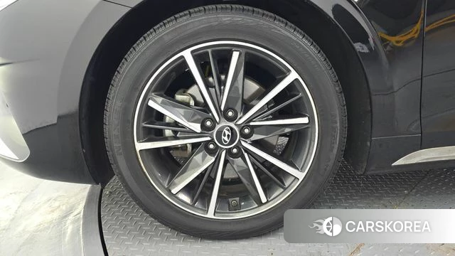 Hyundai The New Grandeur IG id 3851877 из Кореи 15