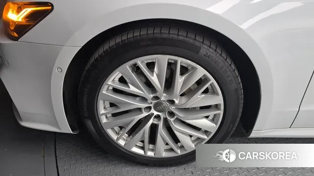 Audi A7 (4K) id 3438801 из Кореи 15