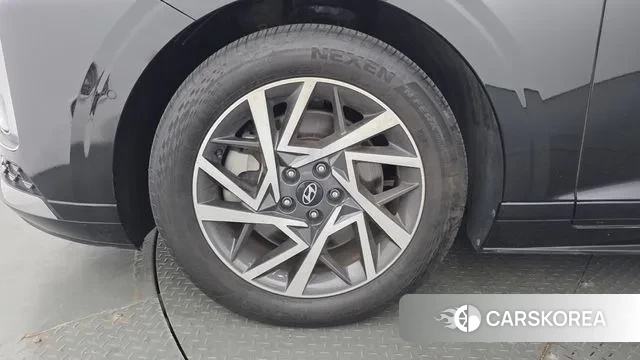 Hyundai Grandeur (GN7) id 3047993 из Кореи 15