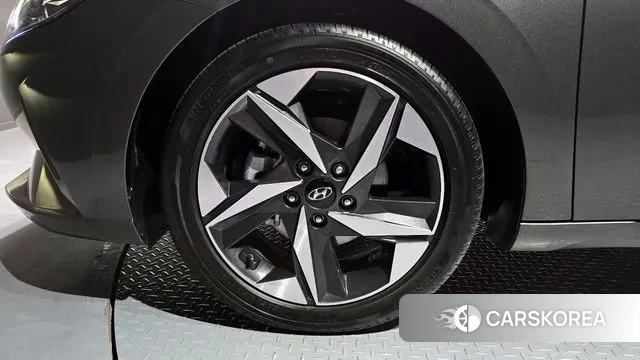 Hyundai Avante (CN7) id 3765344 из Кореи 15