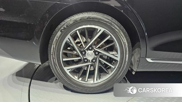 Hyundai The New Grandeur IG id 4458423 из Кореи 15