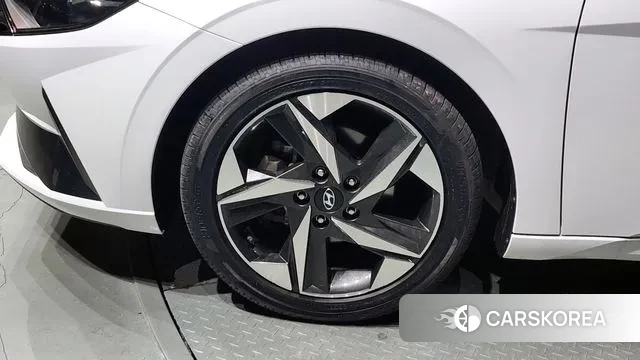 Hyundai Avante (CN7) id 3033624 из Кореи 15