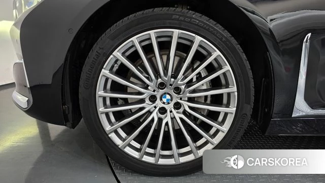 BMW 7 Series (G11) id 4698259 из Кореи 32