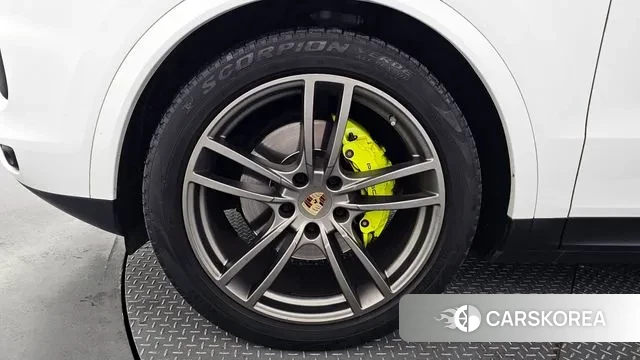 Porsche Cayenne (PO536) id 2932180 из Кореи 15