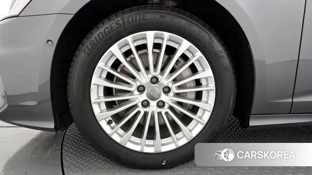 Audi A6 (C8) id 3028400 из Кореи 15