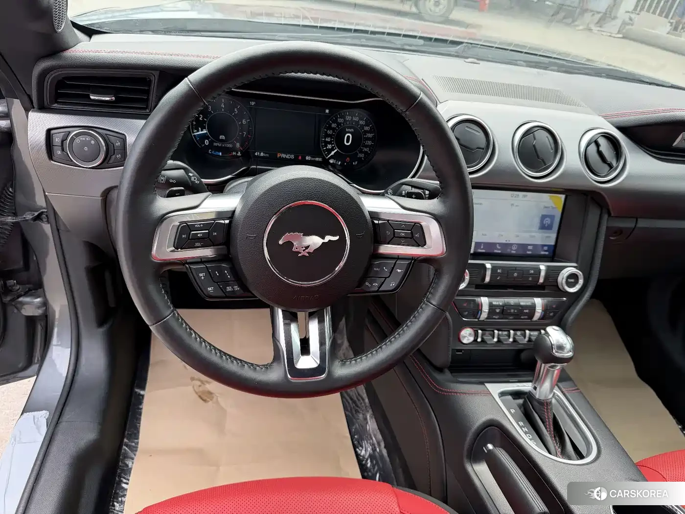 Ford Mustang id 4674286 из Китая 18