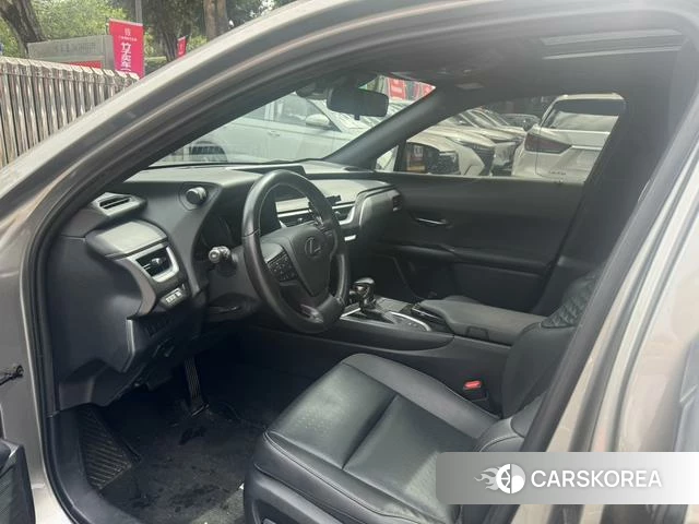 Lexus UX id 4348936 из Китая 10