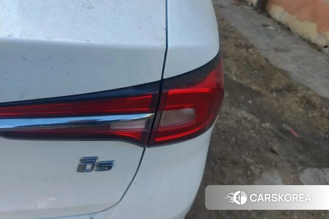 Roewe i5 id 4208115 из Китая 12