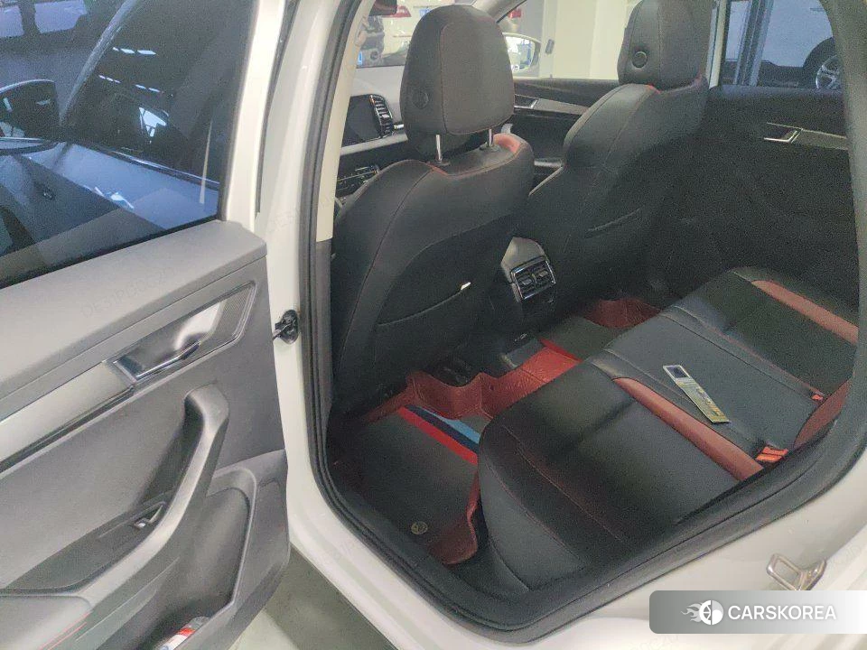 Skoda Krok id 4468060 из Китая 7