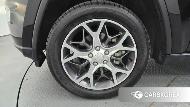 Jeep Grand Cherokee id 4447379 из Кореи 15