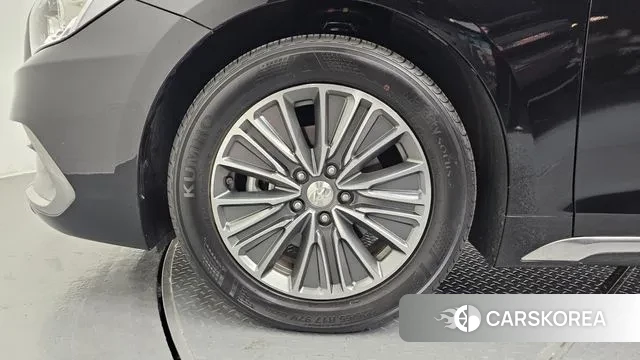 Hyundai Grandeur IG Hybrid id 3324961 из Кореи 15