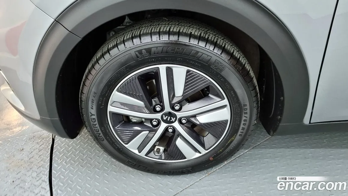 Kia The New Niro id 2033033 из Кореи 15