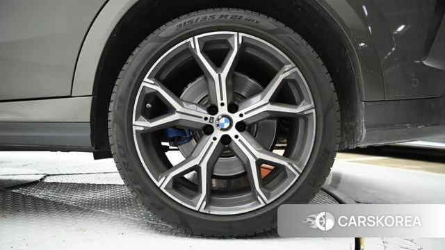 BMW X6 (G06) id 4362477 из Кореи 15