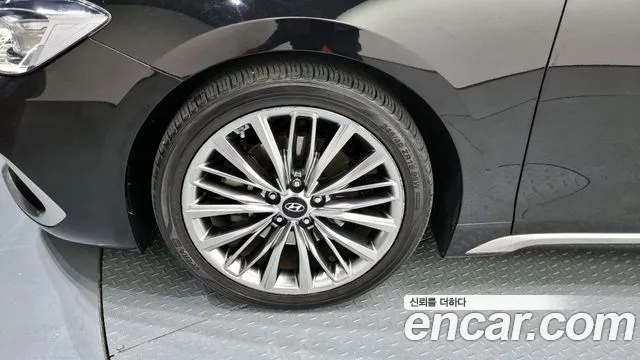 Hyundai Grandeur IG id 2266983 из Кореи 15