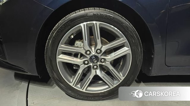 Kia Come New K3 id 3899499 из Кореи 15