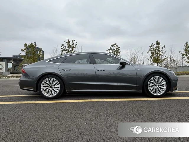 Audi A7 id 4240757 из Китая 10