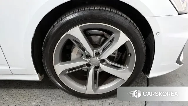 Audi A6 (C8) id 3718008 из Кореи 15