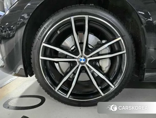 BMW 3 Series (G20) id 3041408 из Кореи 15